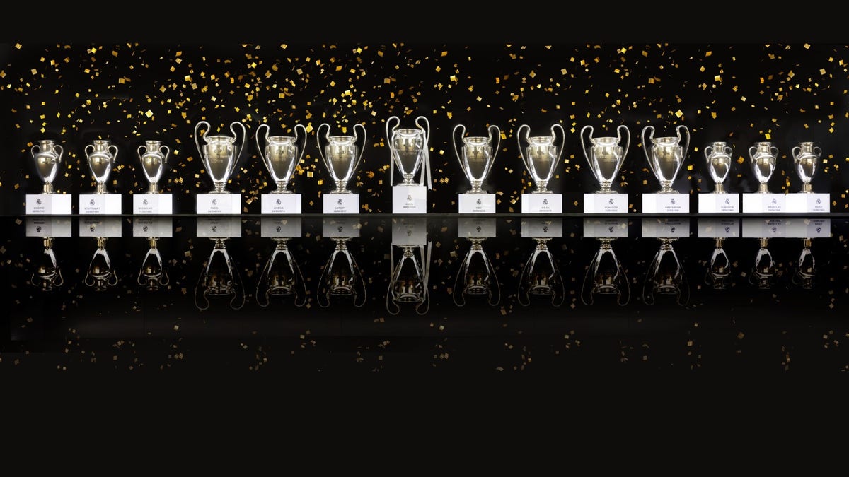 Enjoy the Tour Bernabéu with the best company Real Madrid C.F.