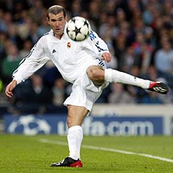 2001-02, كأس أوروبا التاسع Video: 2001-02, كأس أوروبا التاسع