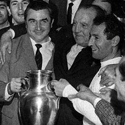 كأس أوروبا السادس, 1966 Video: كأس أوروبا السادس, 1966